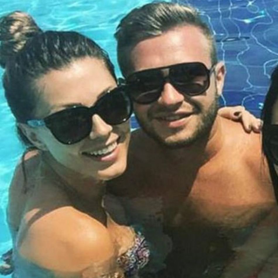 Andrei Neacșu, în tandrețuri cu o altă femeie! Cu cine a înlocuit-o pe Ilinca Vandici?