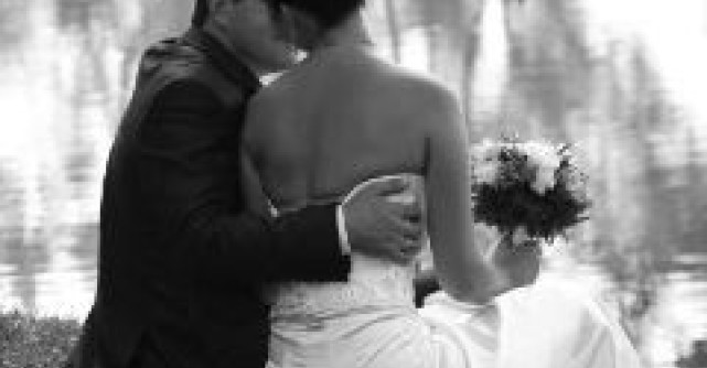 Trash The Wedding Dress 