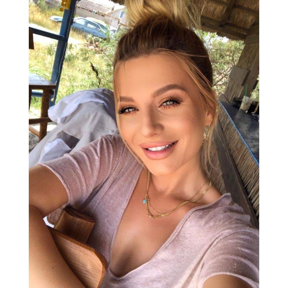 Uite cât de mult îl iubește Ana Baniciu pe iubitul ei! Artista, declarație de dragoste emoționantă 