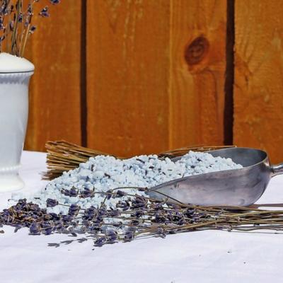 5 cosmetice care miros și arată atât de bine că îți vine să le mănânci! 