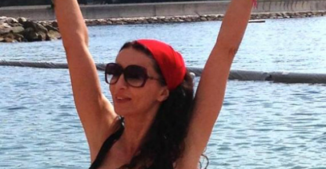 Foto: Mihaela Radulescu, in costum de baie la 43 de ani