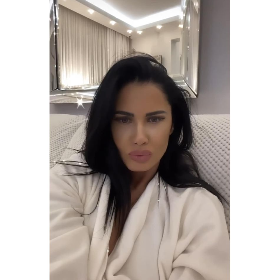 Oana Zăvoranu se gândește la părinții ei, în cele mai dificile clipe ale sale: Stai liniștit, tată, stai liniștită, mamă…