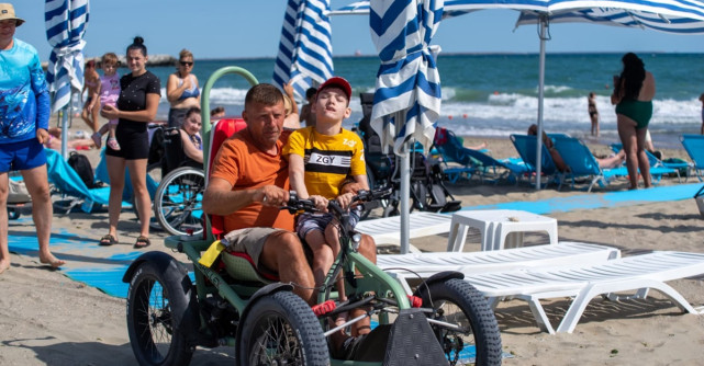 21 de plaje accesibilizate pentru persoane cu dizabilităţi şi un centru de activităţi la Eforie Sud 