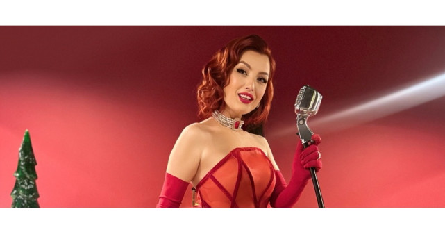 Elena Gheorghe lansează Moș Crăciun la Radio, primul duet oficial cu... Moș Crăciun!