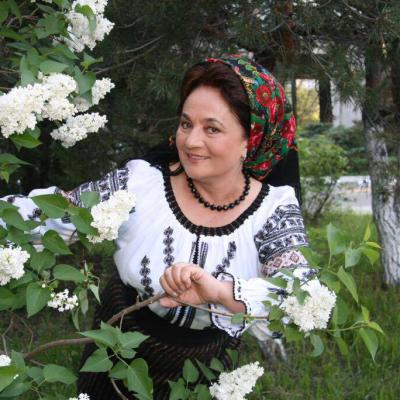 O celebră solistă de muzică populară nu vrea să își ierte sora: Este periculoasă...Ce a decis instanța?