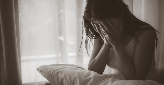 Ai grijă atunci când rănești o femeie, pentru că Dumnezeu îi numără fiecare lacrimă 