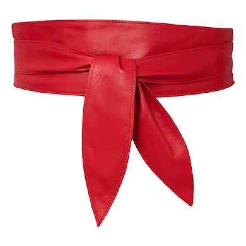 Cum integrăm nuanțele de roșu în ținute? 20 de piese vestimentare pentru anul 2024