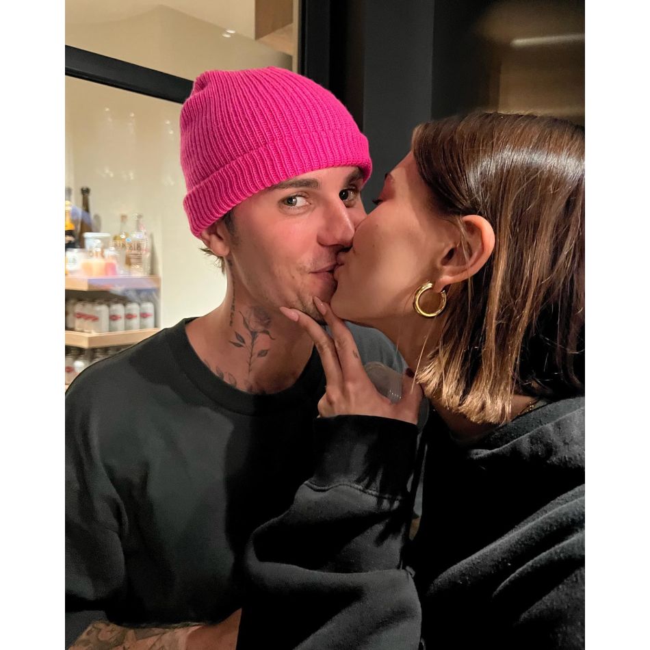 Teama care o împiedică pe Hailey Bieber să facă un copil: Plâng din cauza asta tot timpul!