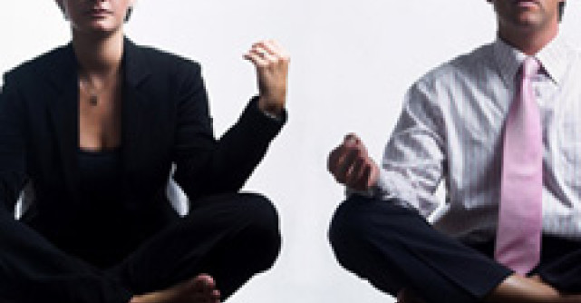 7 sfaturi pentru a a te hrani cu ajutorul simturilor 