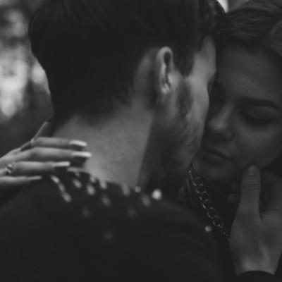 4 Lucruri pe care le spun oamenii toxici pentru a distruge încrederea pe care o ai în tine