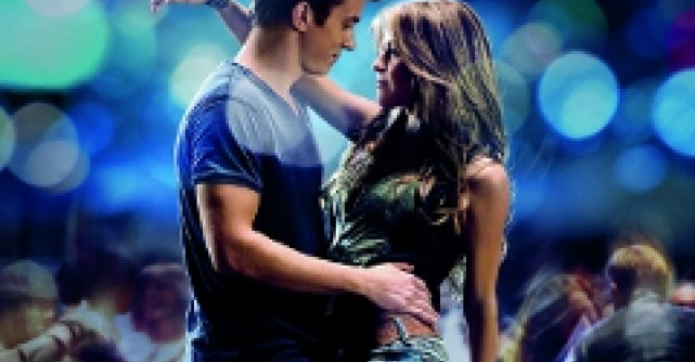 Footloose sau Dans interzis, in curand pe ecrane!