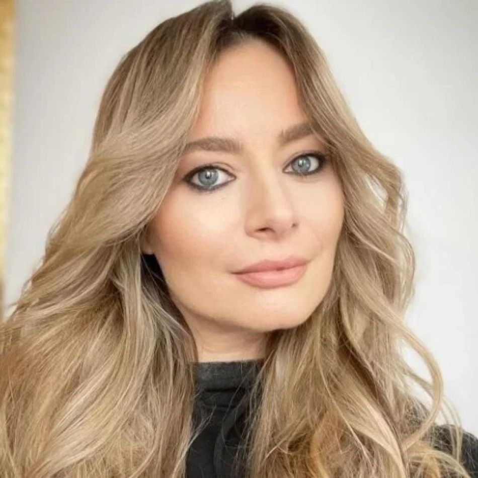 Laura Cosoi, despre concediul de maternitate: Eu cred că acest concediu de doi ani este un pericol...