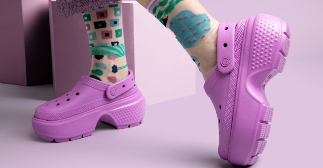 Crocs Stomp – Pășește cu încredere în noul an!