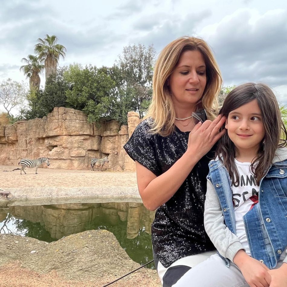 Drama prin care a trecut Amalia Enache. Vedeta și-a pierdut ambii părinți: Am fost foarte bulversată, mai mult decât tulburată..