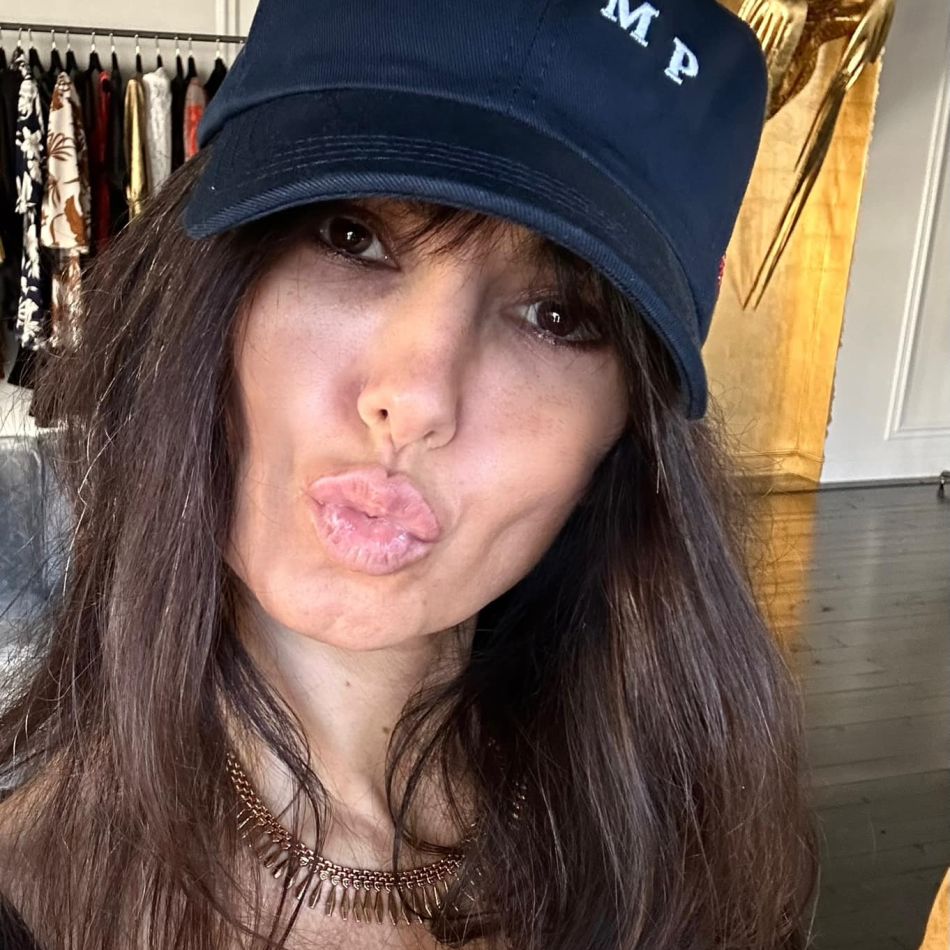 Dana Budeanu, impresionată de gestul emoționant făcut de o pensionară la Târgul de Dragobete