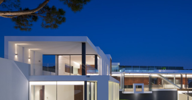 Case spectaculoase: Casa Vale do Lobo 