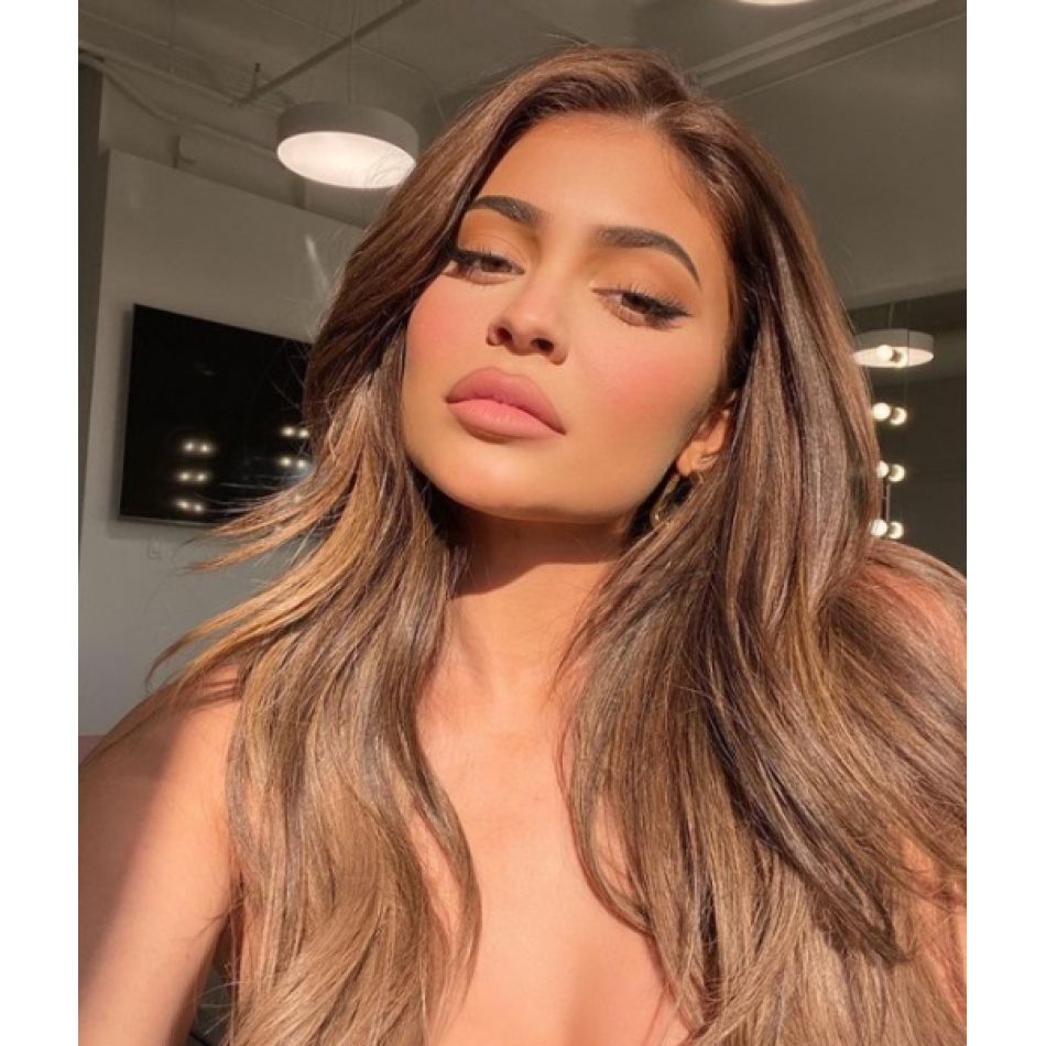 Kylie Jenner i-a schimbat numele fiului ei. Vedeta de peste ocean s-a răzgândit, iar numele de Wolf este dat uitării