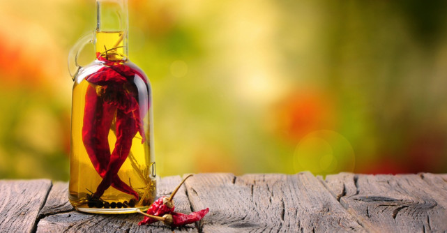 Cum prepari ulei de ardei iute?