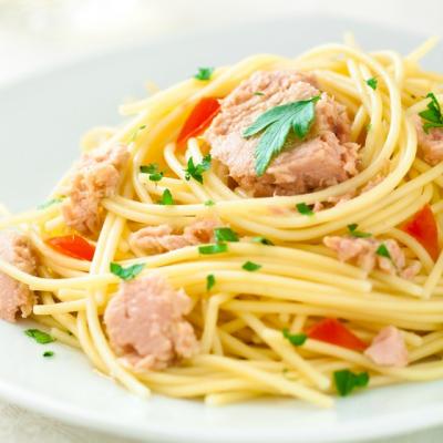 Spaghete cu ton, un deliciu culinar italienesc
