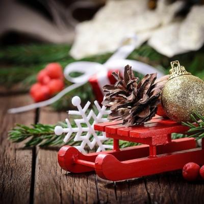 Decorațiuni pentru Crăciun magic, simplu de comandat online