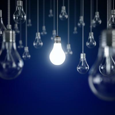 Interzicerea becurilor cu halogen în România începând cu 1 septembrie 2018