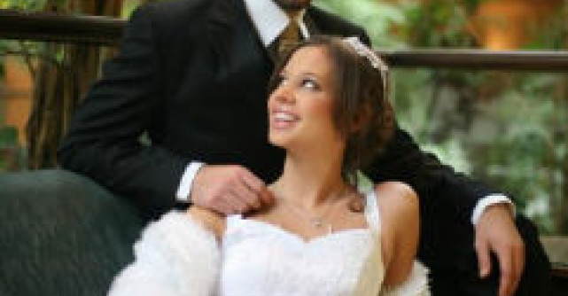 De ce rochia de mireasa facuta pe comanda?