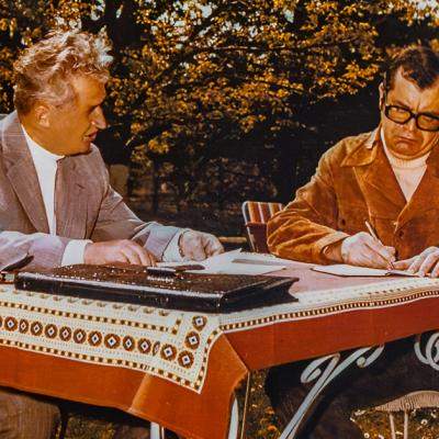 Cum a scăpat Nicolae Ceaușescu dintr-un accident aviatic în 1957 – Își propuneau rușii să îl elimine pe dictatorul român?