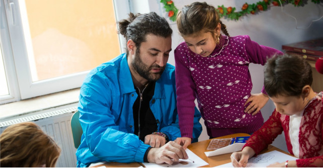 Andreea Marin si Smiley aduc in prim-plan violenta impotriva copiilor in societate