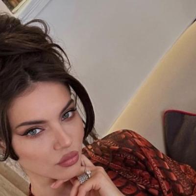 Cine e Cristina Ich: Viața, iubirea și controversele modelului român