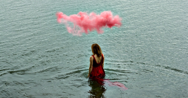 4 Lucruri pe care trebuie să le înveți pentru a scăpa de tristețe