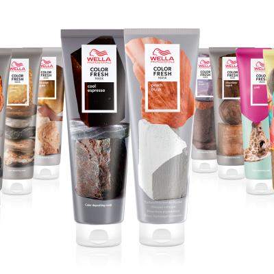 Noua tendința de primăvară: bobul foarte scurt din anii '50, în nuanța roz punk chic