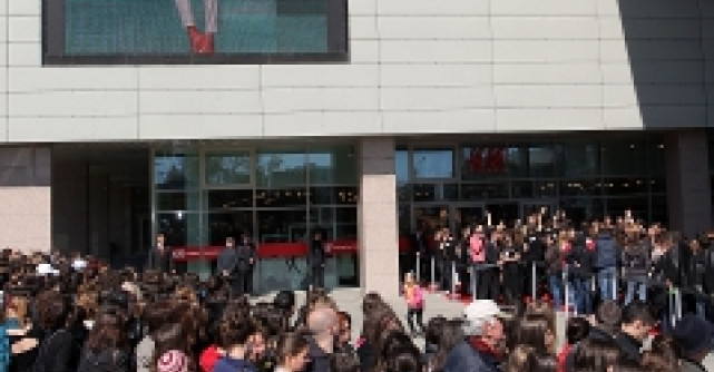 S-a deschis primul magazin H&M din Brasov