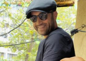 Mihai Bendeac îl ironizează pe Călin Georgescu după vizita în Broșteni: Mesia poate face orice cu publicul lui...
