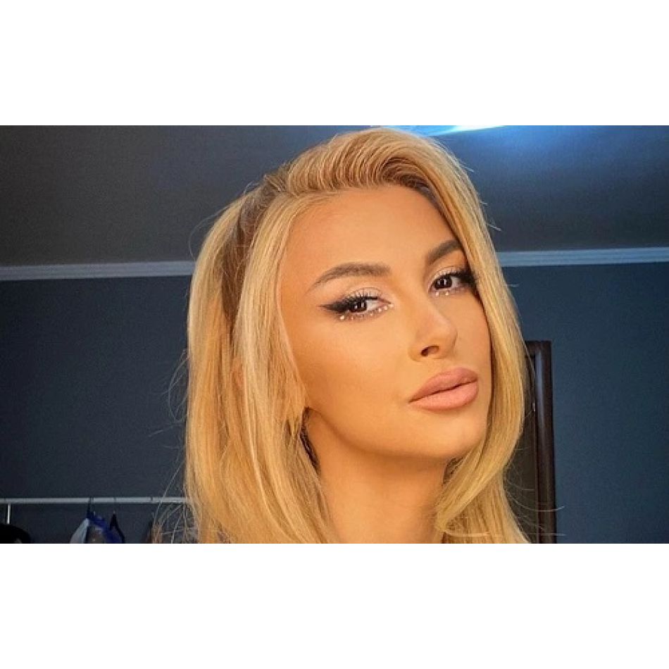 Andreea Bălan iubește din nou! Cine este tânărul cu 10 ani mai mic decât artista, care a făcut-o să mai dea o șansă iubirii?