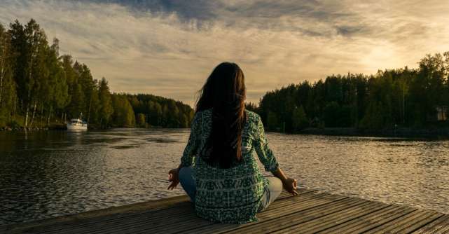 10 Practici de zi cu zi pentru a-ți ÎNĂLȚA VIBRAȚIA spirituală