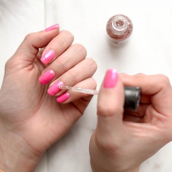 Cele mai șic nuanțe de ojă pentru toate formele de unghii: pe tine ce te flatează?