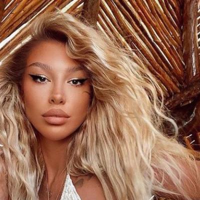 Cine e Ema Uta: Cariera, relația cu Alex Bodi și cursurile de make-up