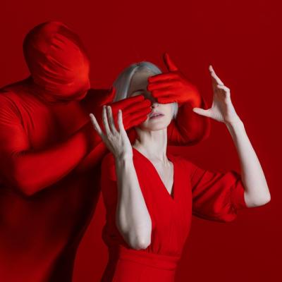 10 fraze cu care să combați un narcisist + Cum recunoști personalitatea narisică