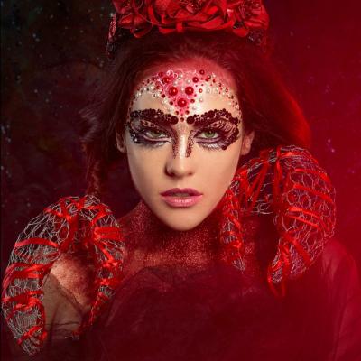 Astrologie: 6 Piedici in calea fericirii pentru femeia Rac