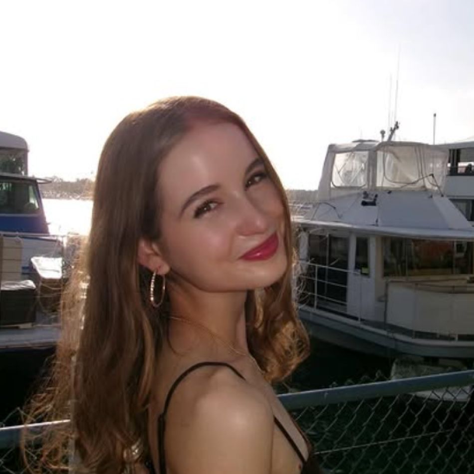 Motivul pentru care Irina Columbeanu se culcă la 1 noaptea, de când studiază Medicina la New York 