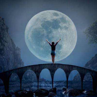 Luna Plină de pe 24 octombrie pregătește schimbări frumoase pentru aceste zodii