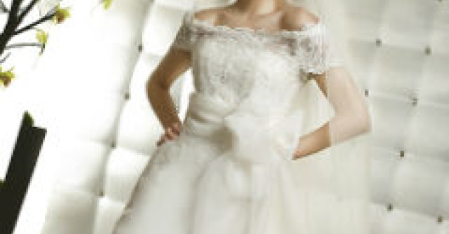 Here Comes the DRESS