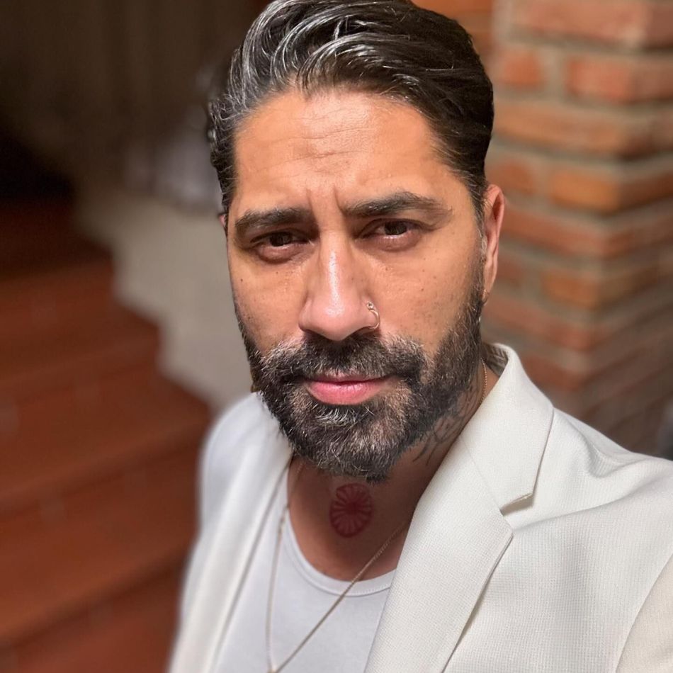 Kiss FM iese la atac! Războiul cu Connect-R escaladează: E urât să minți cu Biblia în mână!