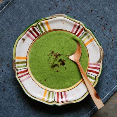 Supa verde detoxifianta - portia ta de multivitamine!