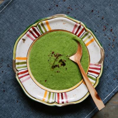 Supa verde detoxifianta - portia ta de multivitamine!