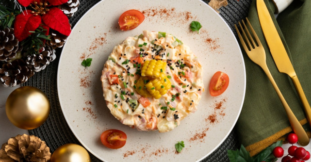 Salata a la russe - rețetă tradițională și variante moderne