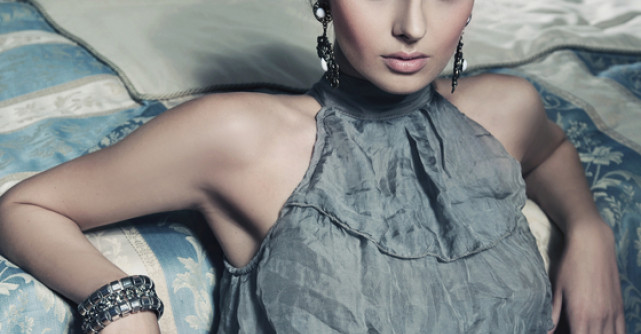 Multe si ieftine sau putine si scumpe? Invata sa investesti corect in haine