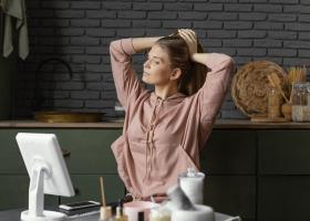 4 pași simpli pentru a-ți amenaja un colț de relaxare creativă chiar la tine în apartament