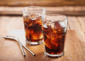 Rețeta virală de cola făcută în casă din câteva ingrediente naturale