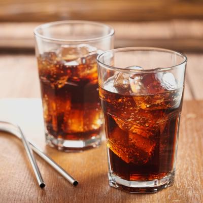Rețeta virală de cola făcută în casă din câteva ingrediente naturale